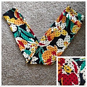 LuLaRoe One Size Leggings Floral 🌺